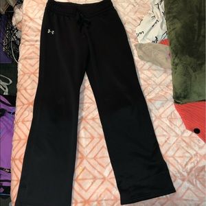 Under armour sweatpants // size Medium